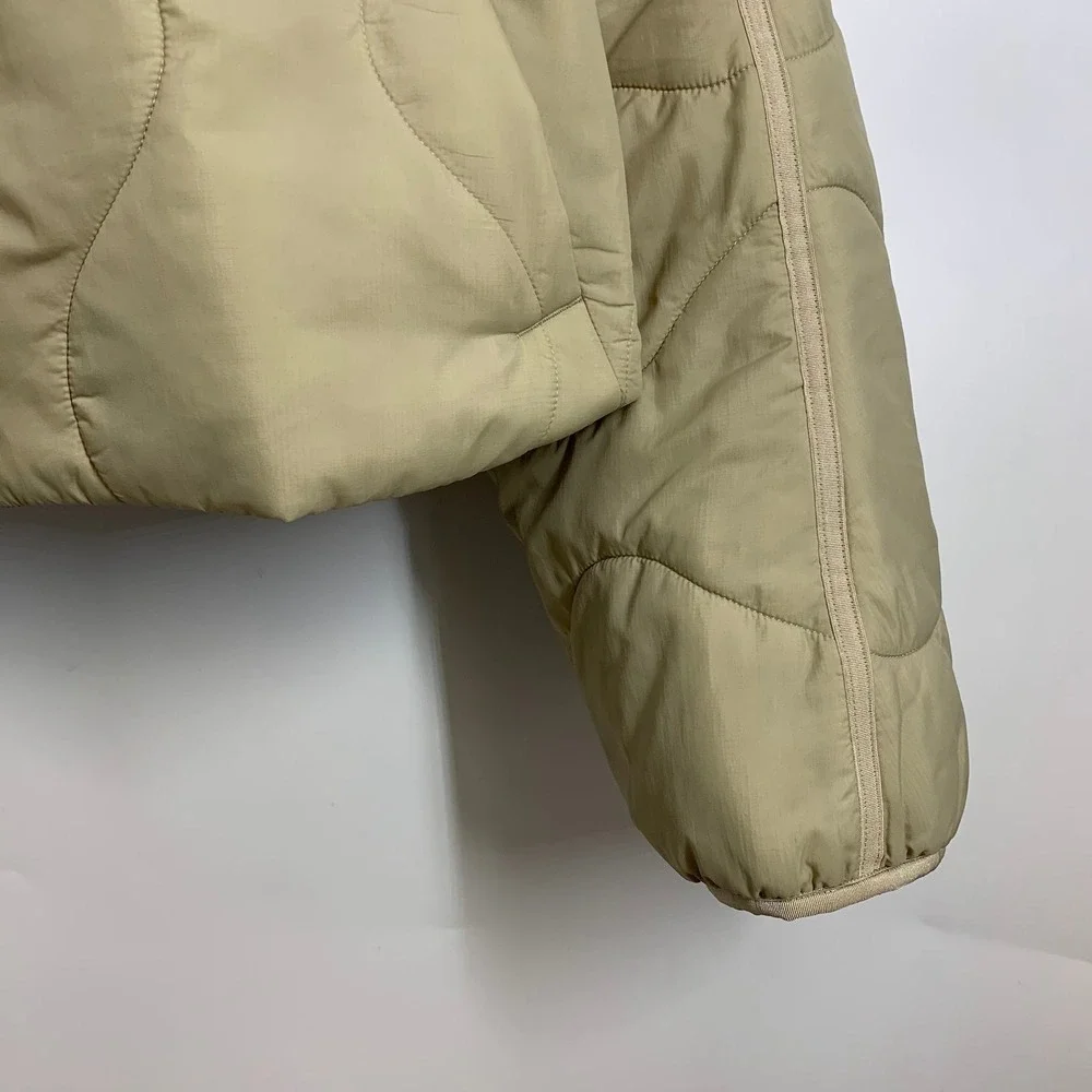 Lululemon Women's Quilted‎ Light Insulation Reversible Cropped Jacket Size 14